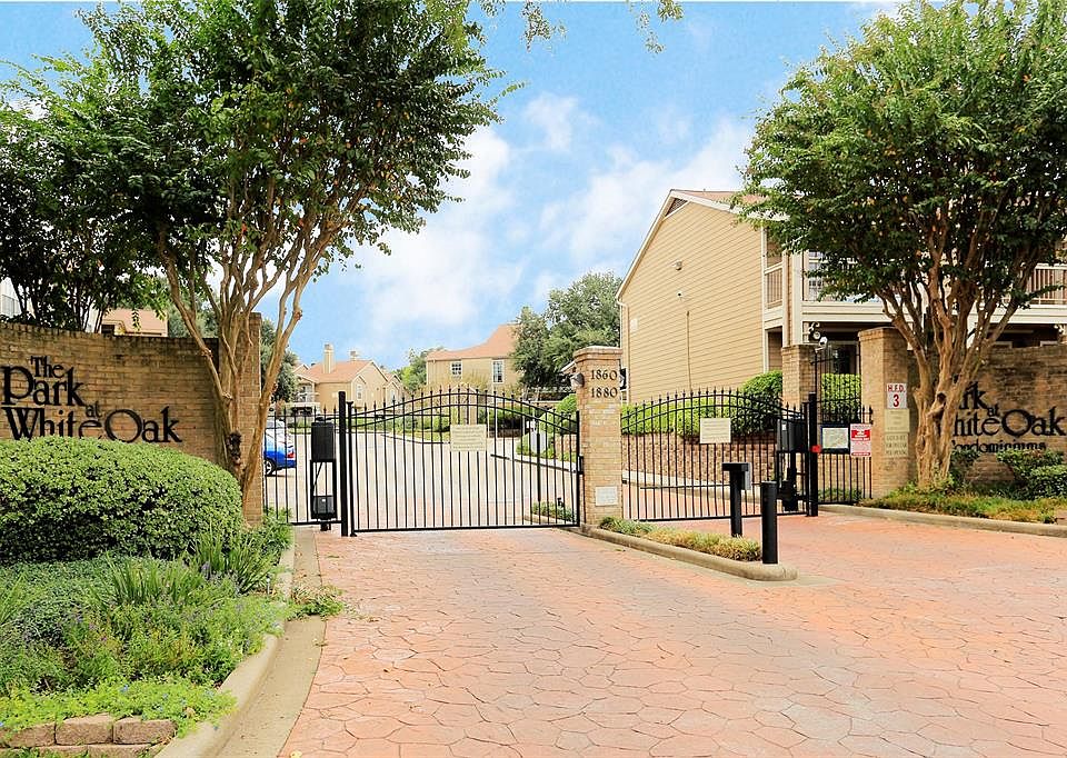 1st image of 1860 White Oak Dr APT 371