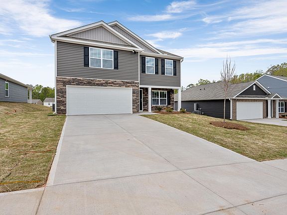 3rd image of 106 Jasper Ct