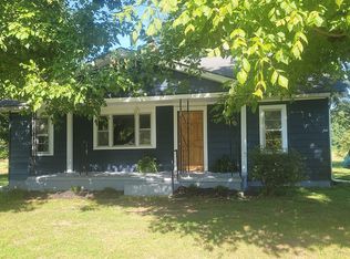 405 Standing Stone Hwy, Hilham, TN 38568