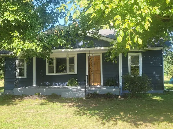405 Standing Stone Hwy, Hilham, TN 38568