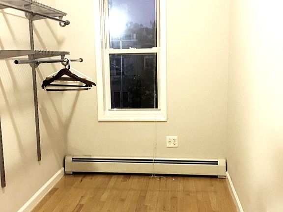 5th image of 695 Humboldt St #1