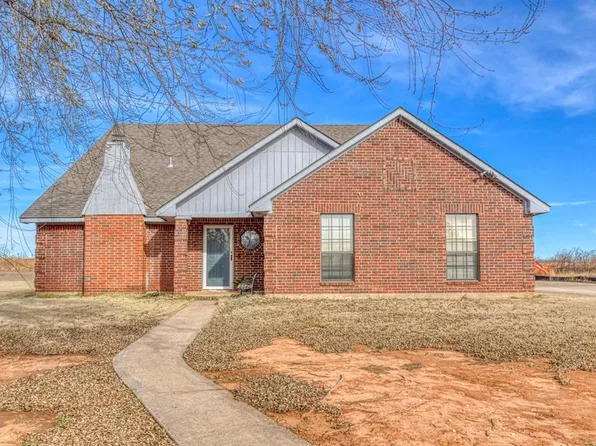 1027 Woodbrook Blvd, Purcell, OK 73080