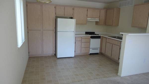 1st image of 6000 S Land Park Dr APT 250