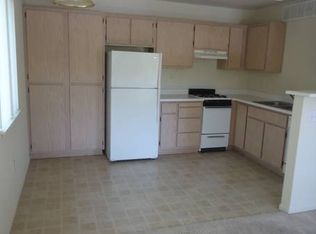 6000 S Land Park Dr APT 250, Sacramento, CA 95822