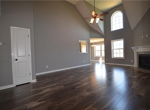 2nd image of 213 Fox Mdw Lot 213