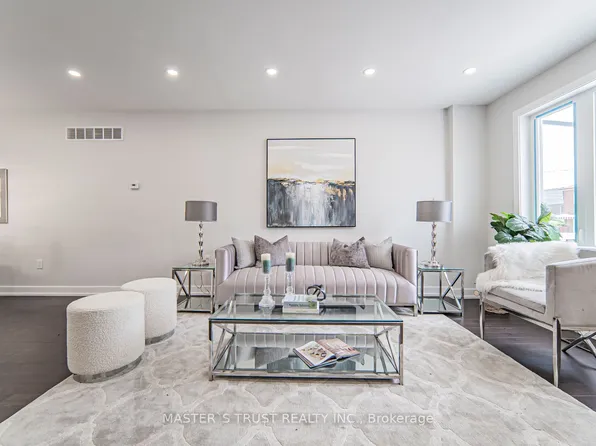 613 Old Weston Rd, Toronto, ON M6N 3B4
