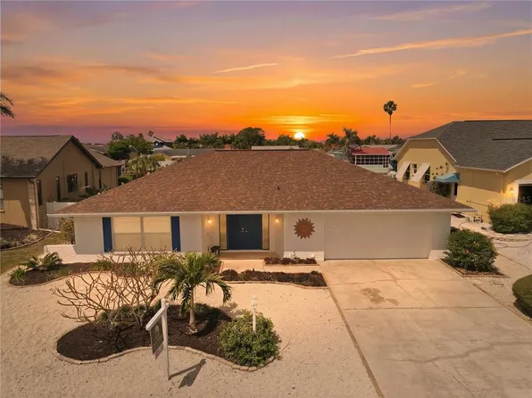 6528 Santiago Ct, Apollo Beach, FL 33572