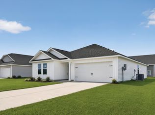 127 Mapleview Dr #Hs-28a, Defuniak Springs, FL 32435