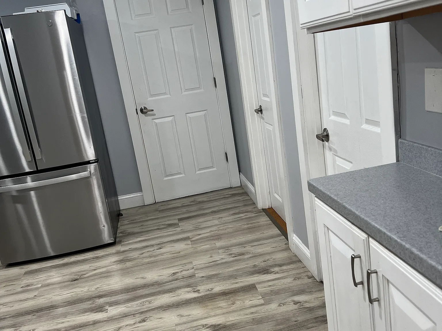 2 bed, 800 sqft, $2,000 — Photo 3