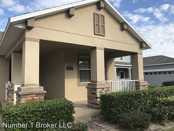 2nd image of 6025 Sunset Isle Dr
