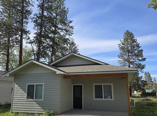 707 Couch Ave, Wallowa, OR 97885