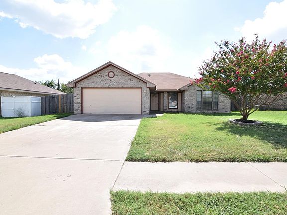 2nd image of 3902 Water Oak Dr