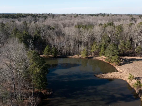 12233 Highway 35 N, Forest, MS 39074