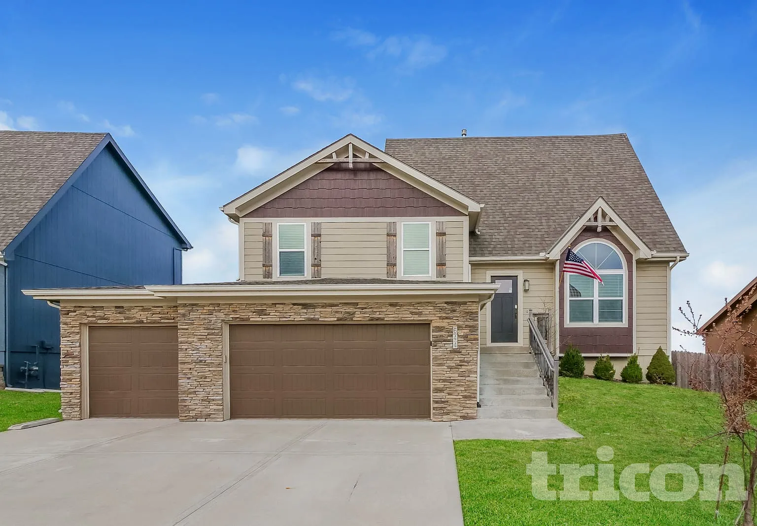644 SW Crestview Dr Grain Valley MO — Photo 1