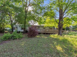 116 Hillcrest Dr, Greer, SC 29651