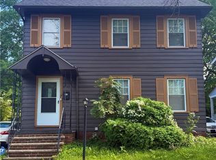 1007 Caledonia Ave, Cleveland Heights, OH 44112