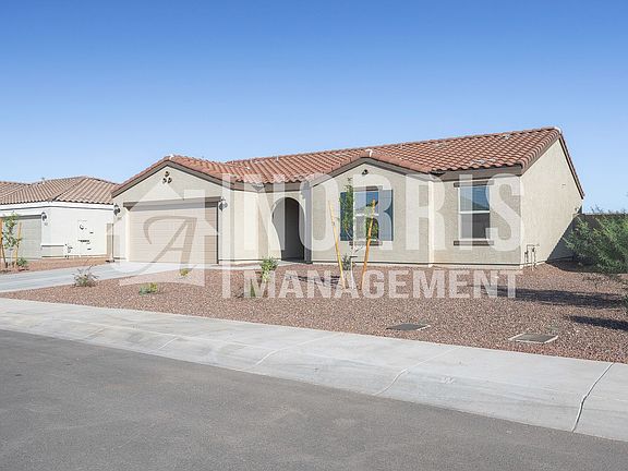 3rd image of 1422 E Jaycie Dr