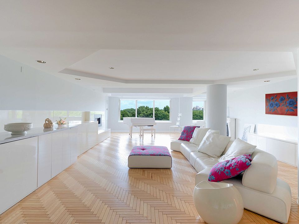 1st image of 106 Central Park S APT 8A
