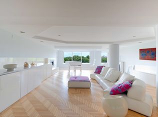 106 Central Park S APT 8A, New York, NY 10019