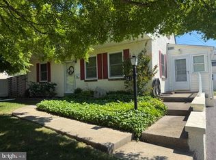 331 E Woodlyn Cir, Woodlyn, PA 19094