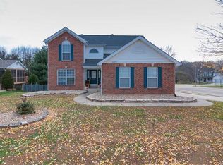 1402 N Smiley St, O'Fallon, IL 62269