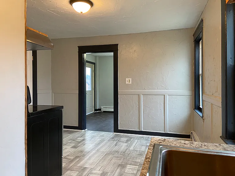 40 Mount Vernon Ave #2 — Photo 5