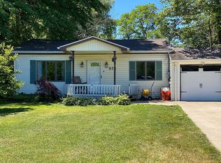 874 Bartlett Rd, Harborcreek, PA 16421