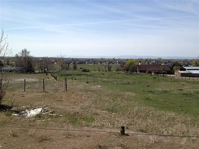 2nd image of Foothill Rd Parcel C