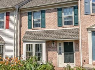 421 Maple Glen Cir, Pottstown, PA 19464