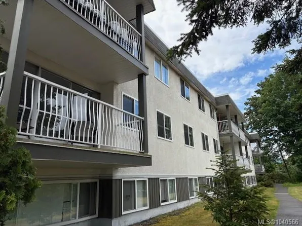 997 Bowen Rd Unit 4201, Nanaimo, BC V9R 2A4