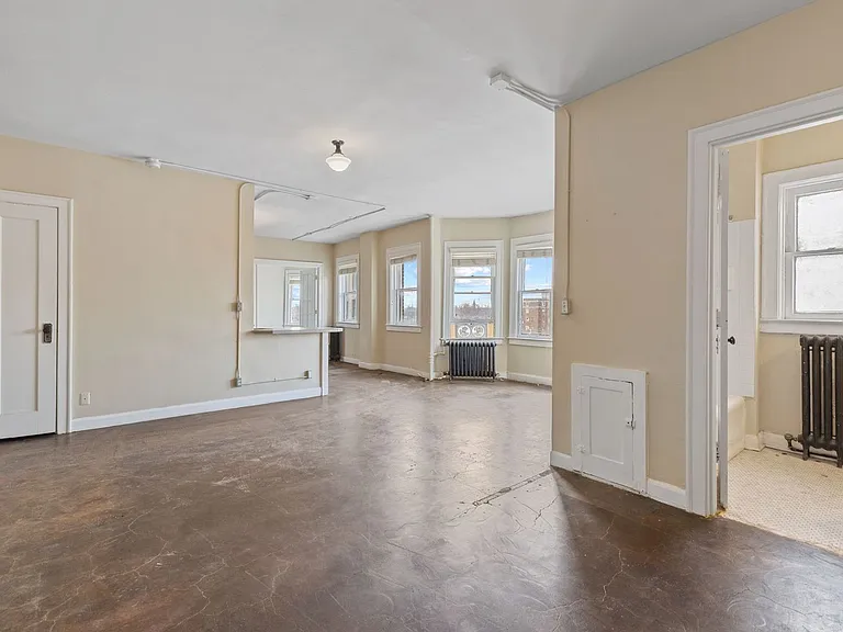 Penn Arts Apartments — Photo 9