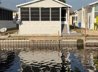 42 Turtle Rd, Okeechobee, FL 34974