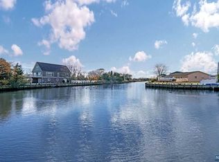 201 Montclair Rd S, Barnegat, NJ 08005