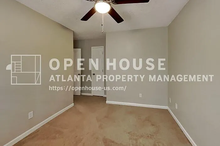 2671 Ashley Dr N — Photo 16