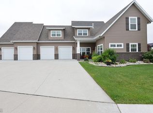 902 Sunset Dr, Mapleton, ND 58059