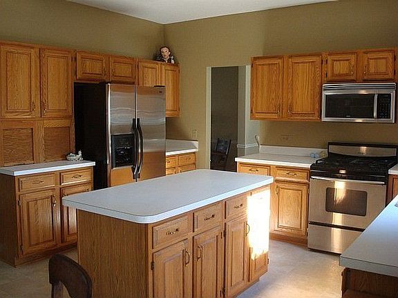 Kitchen Preparation Area