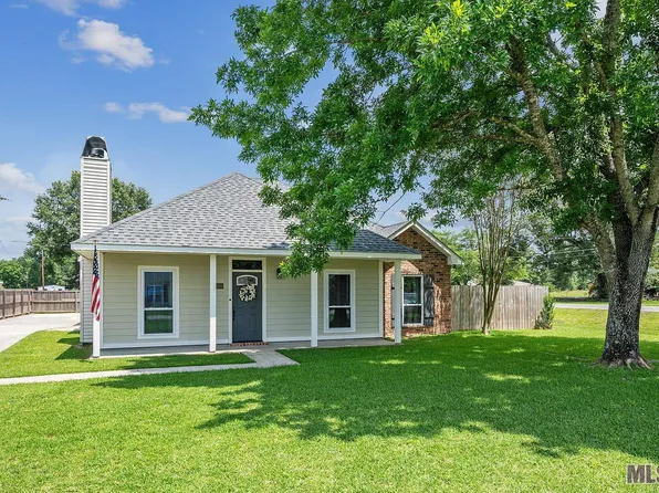 10006 River Run Estates Dr, Saint Amant, LA 70774