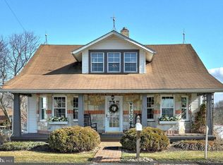 35 York Rd, Jacobus, PA 17407