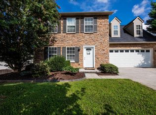 5812 Pine Needle Ln, Knoxville, TN 37921