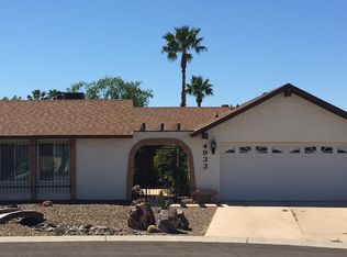 4933 W Torrey Pines Cir, Glendale, AZ 85308
