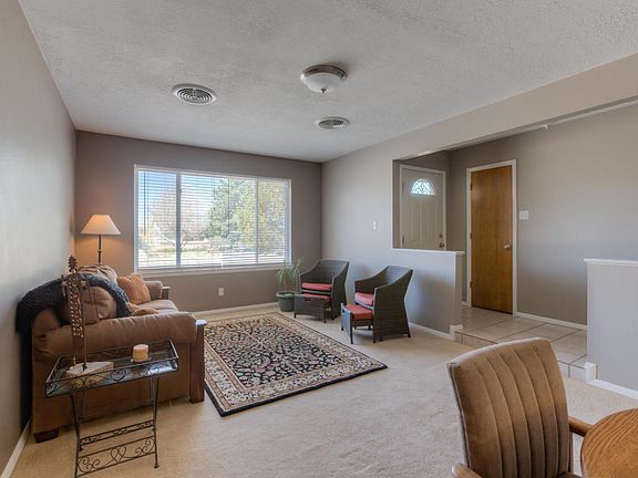 4th image of 5316 Lucille Dr NE