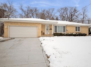 2913 Shadyoak Dr, Des Moines, IA 50310