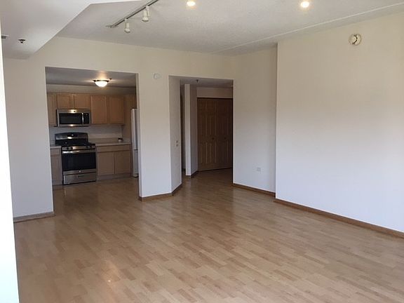 3rd image of 100 W Roosevelt Ave Unit 411