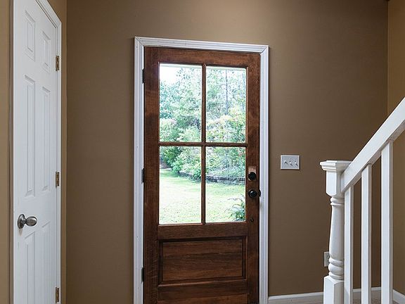 2nd image of 212 Timber Ln