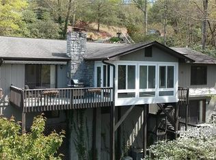 622 Rugby View Pl, Hendersonville, NC 28791