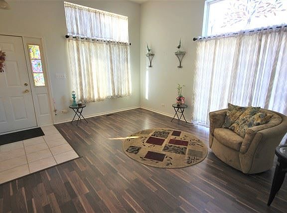 4th image of 1059 Woodview Ct #1059