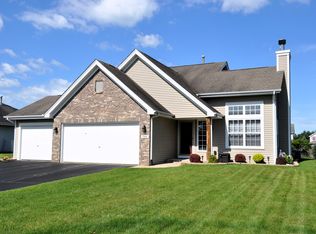 794 Bayfield Rd, Rockton, IL 61072