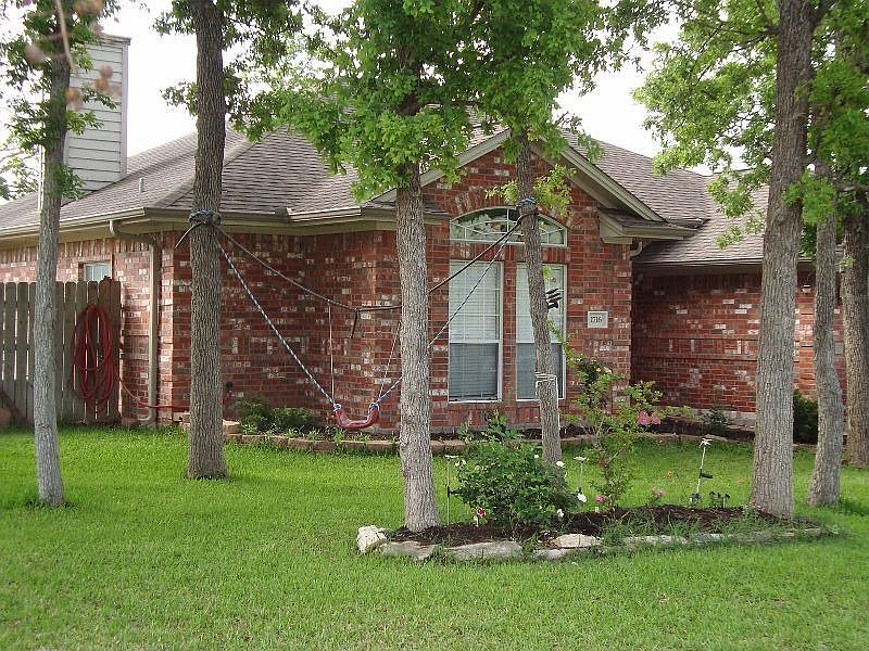 1st image of 1716 Gray Stone Dr