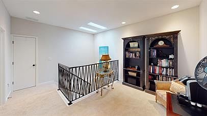 4th image of 1685 Laurel St Unit 1-3