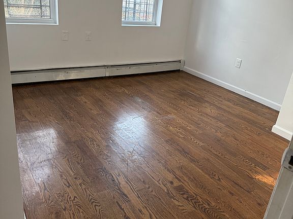 3rd image of 82 Van Buren St Floor 2